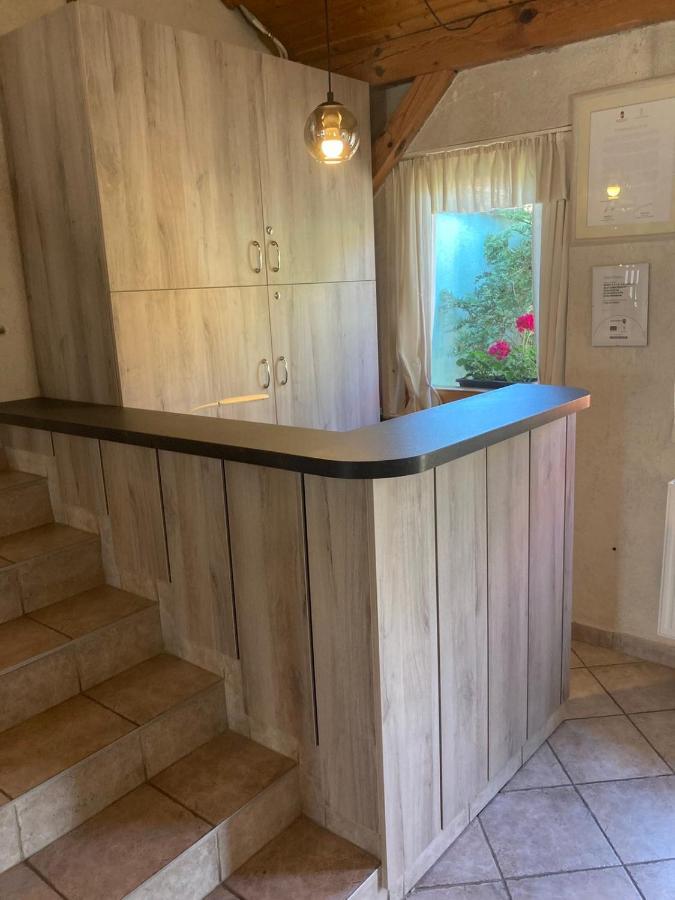 Farkas Vendeghaz Hotel Sopron Buitenkant foto