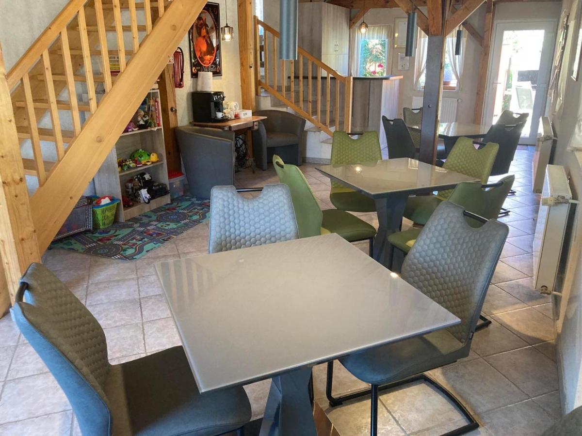 Farkas Vendeghaz Hotel Sopron Buitenkant foto